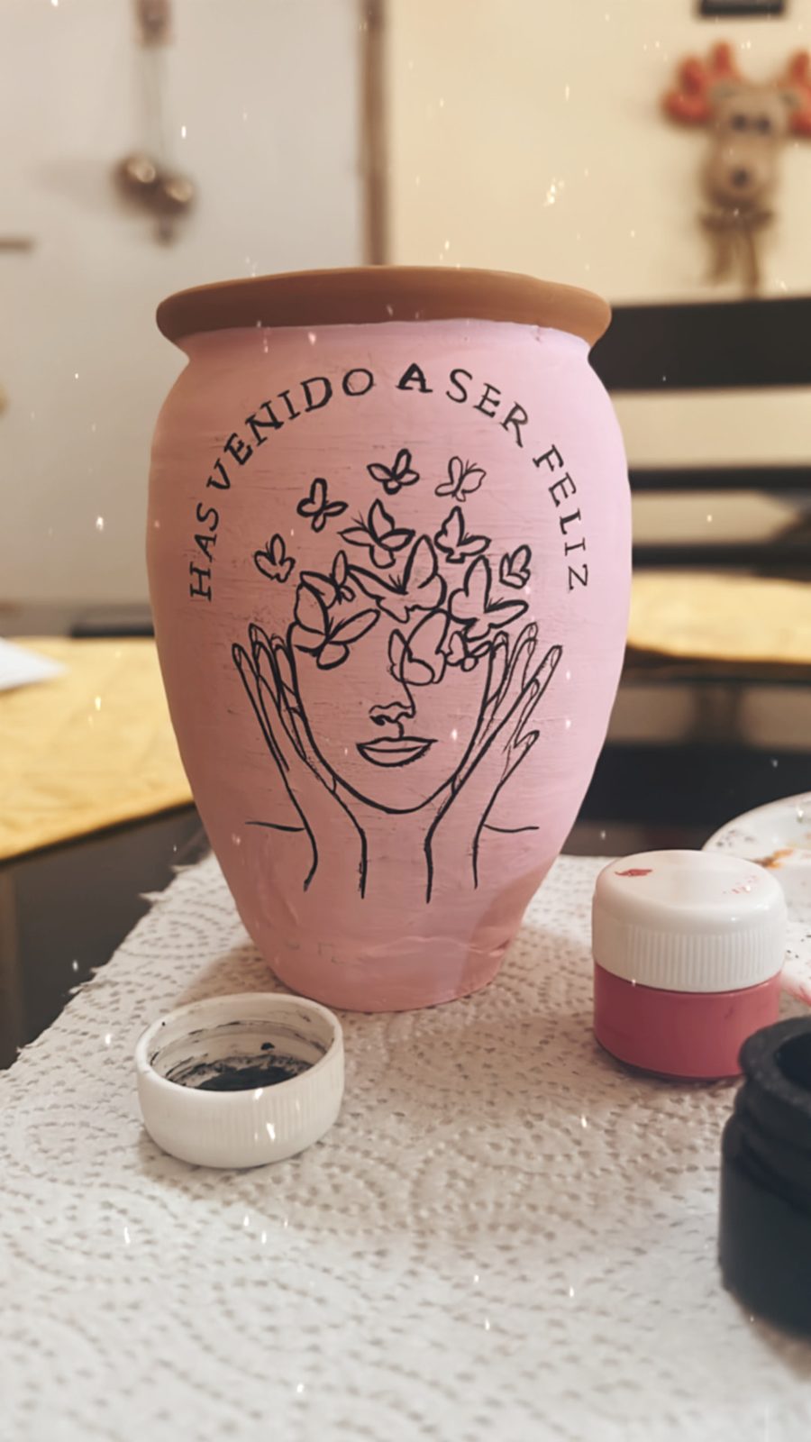 Maceta pintada a mano